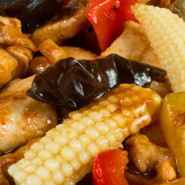 Pui Cu Legume
